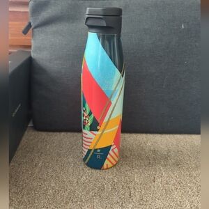 Starbucks Reserve Holly Berry Colorful Insulated Water Bottle 20 Oz Stainless